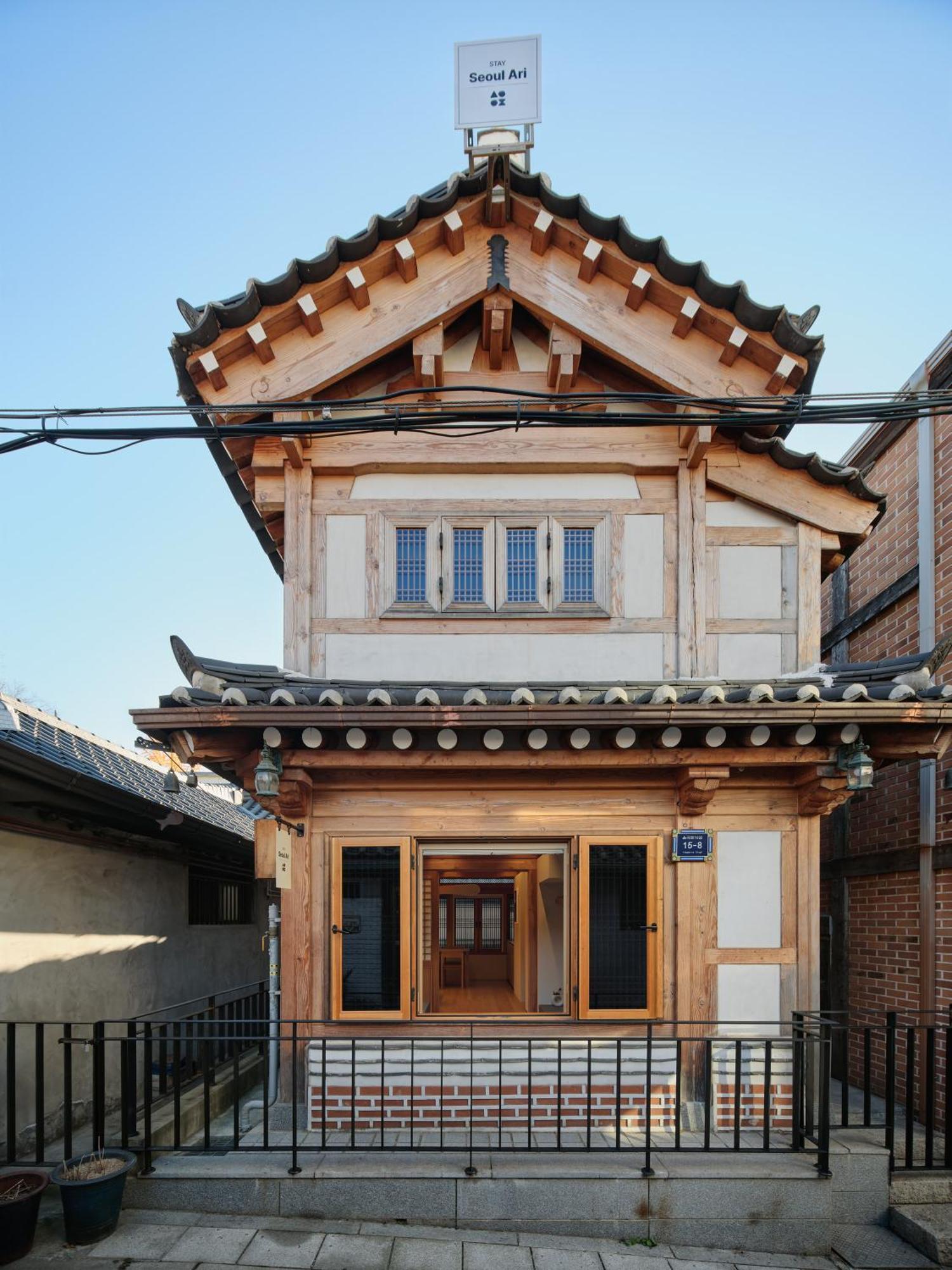 The Korean Traditional Hanok In Downtown Seoul For Convenient Public Transportation - Seoul Ari Eksteriør billede