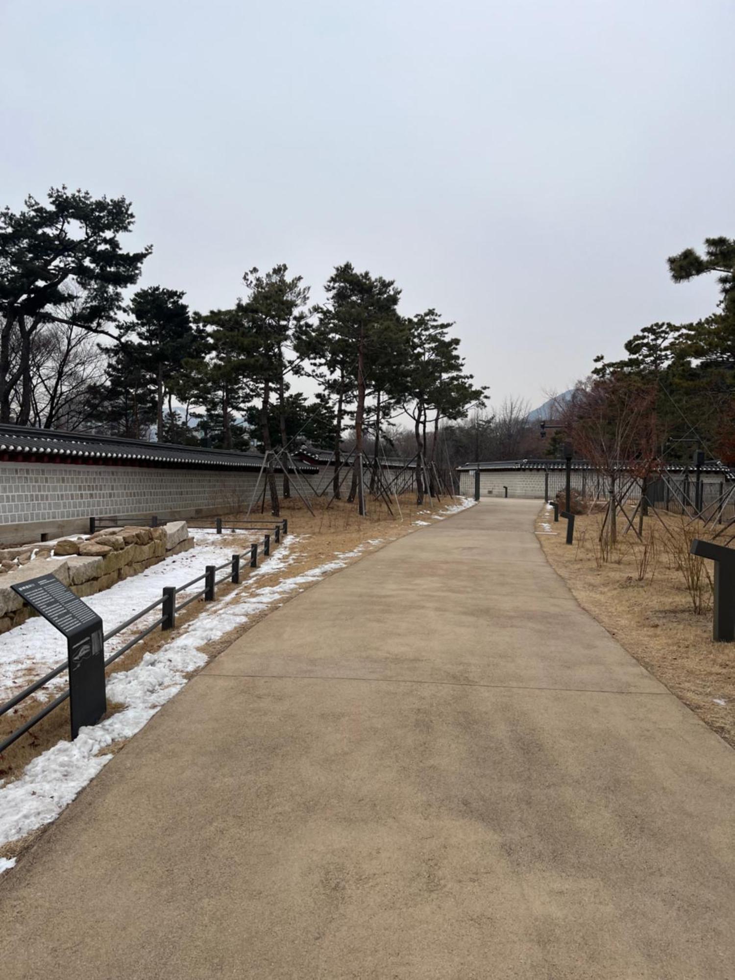 The Korean Traditional Hanok In Downtown Seoul For Convenient Public Transportation - Seoul Ari Eksteriør billede